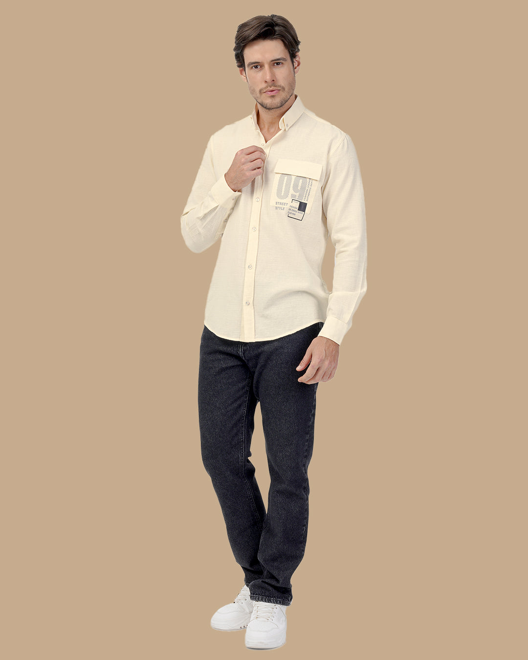Off-White Cotton shirt - With Pocket