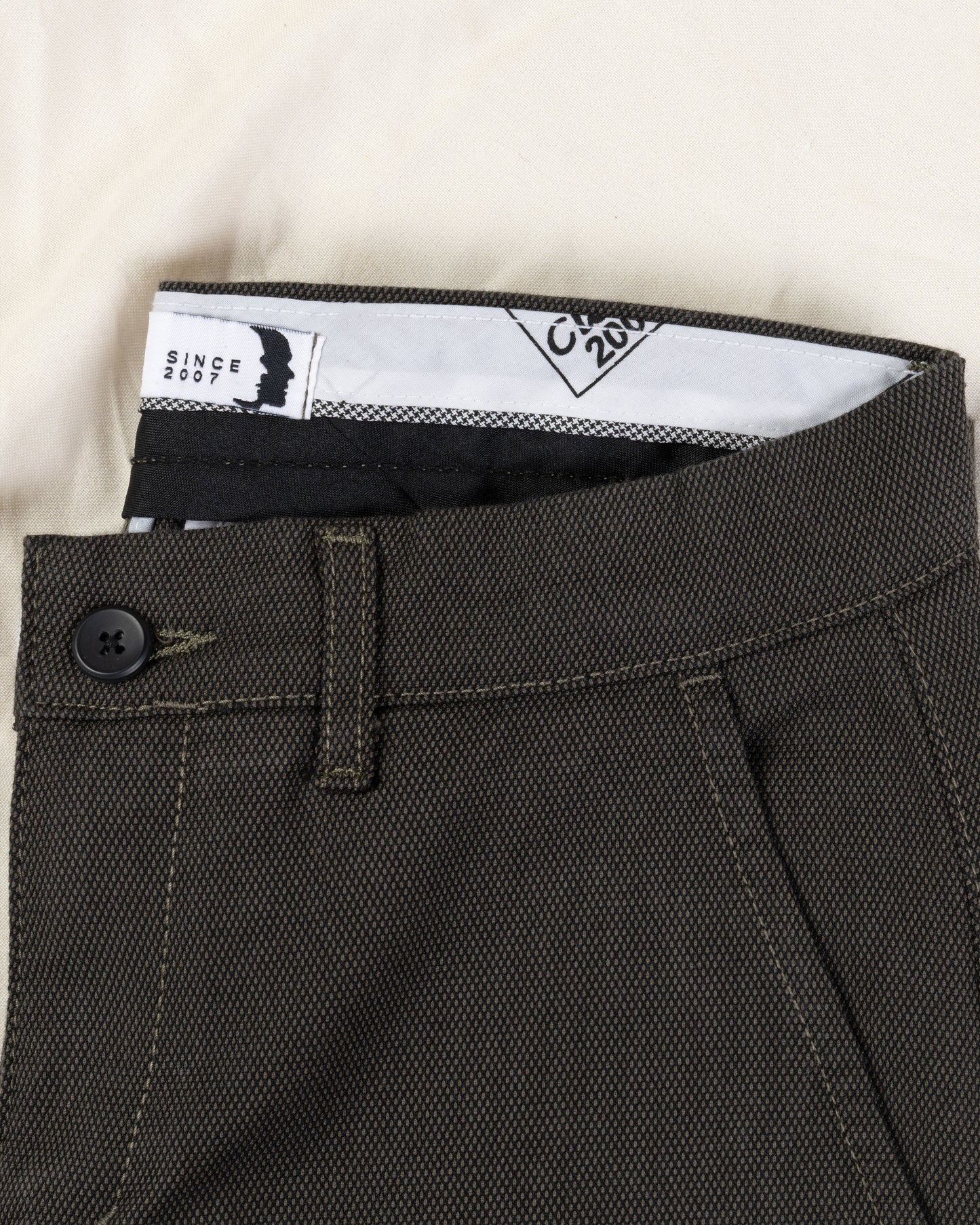 Oil Textured Classic Slim-Fit Pants