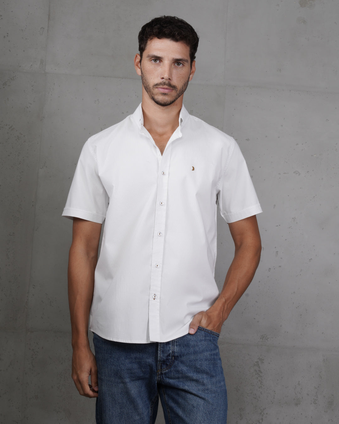 White Cotton Short-Sleeve Shirt